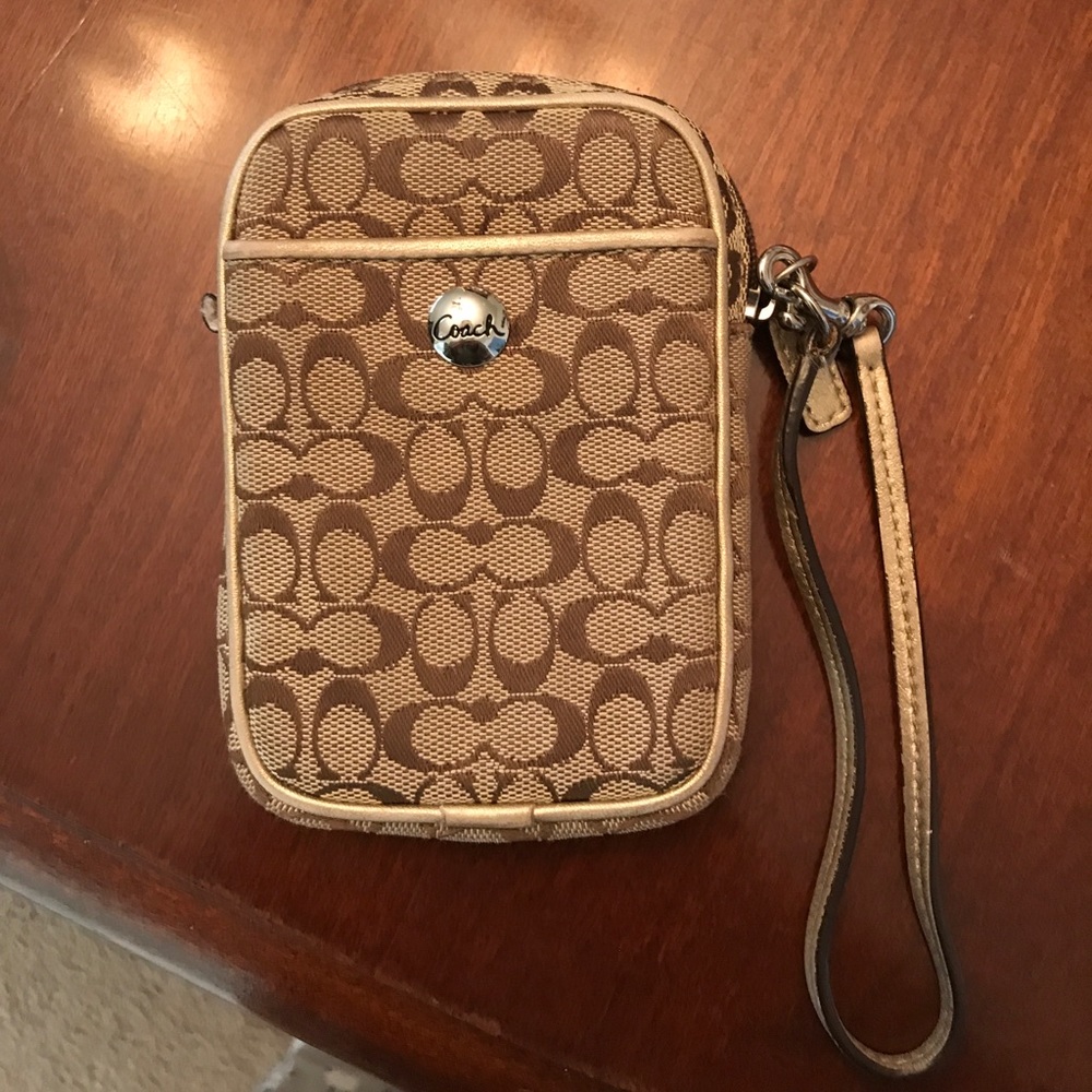 Coach wristlet